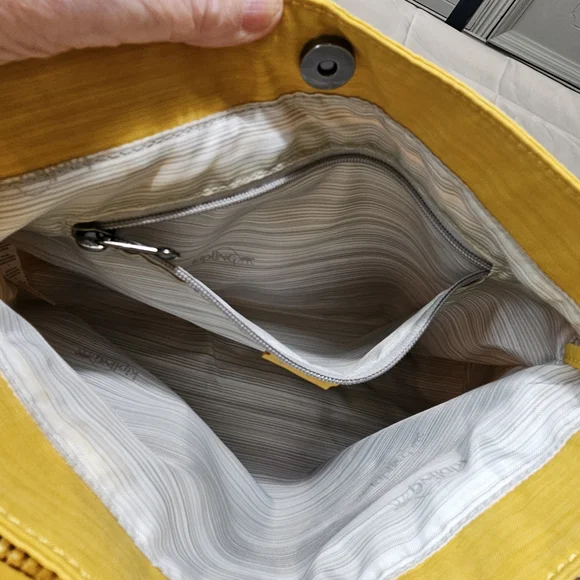 EUC Kipling Caralisa Medium Tote in Dazz Corn | Lightweight Crossbody Purse - Picture 7 of 8